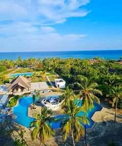 2 bedroom beachfront in Diani