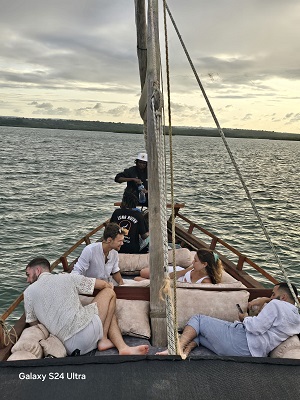 Sunset Dhow Creek Cruise in Kilifi – Seafood BBQ and Authentic Swahili Treats